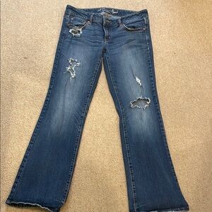 American Eagle Outfitters Flare Jeans in Medium Blue